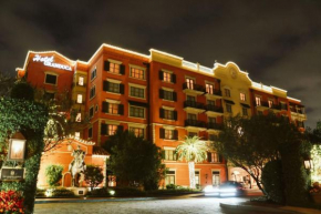  Hotel Granduca Houston  Хьюстон